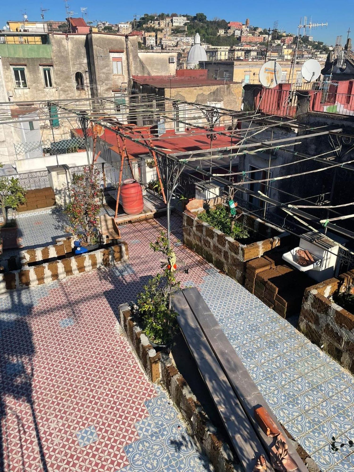 Lemon Tree Terrace Apartment Наполи Екстериор снимка
